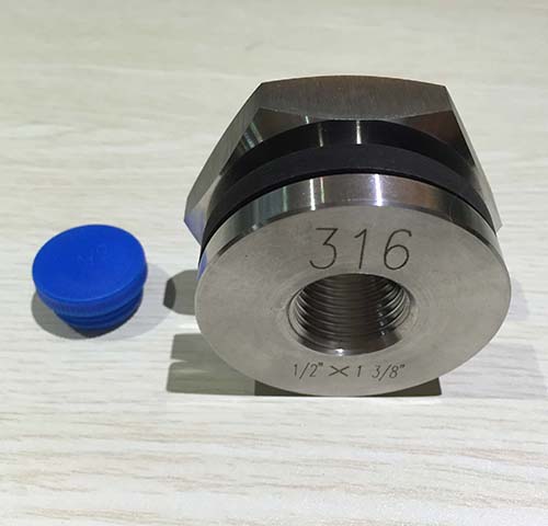 bulkhead tank fittings